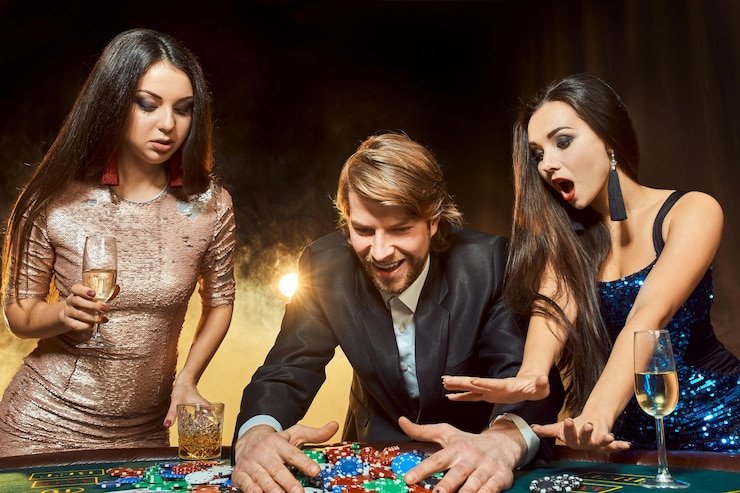 Antarmuka dashboard ligaslot menampilkan kategori sepak bola, live dealer, dan slot dalam tampilan seluler